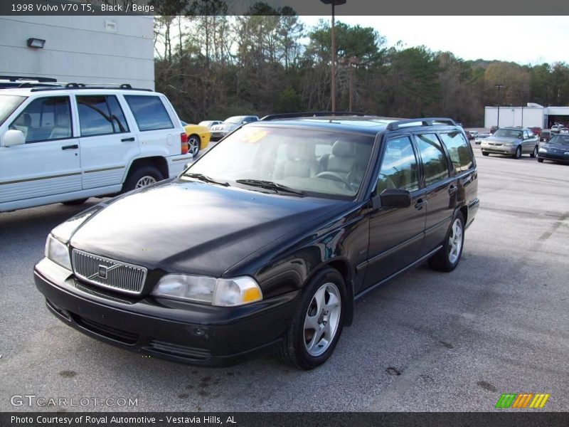 Black / Beige 1998 Volvo V70 T5