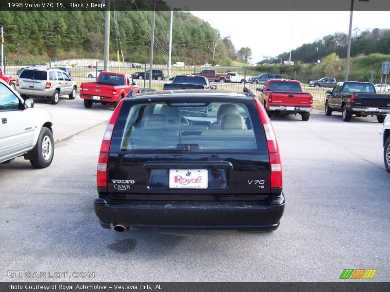 Black / Beige 1998 Volvo V70 T5