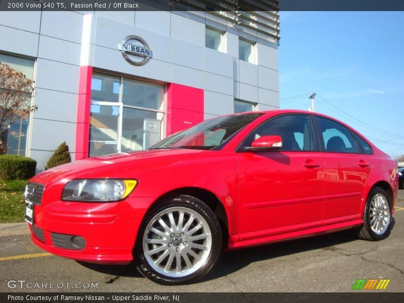 Passion Red / Off Black 2006 Volvo S40 T5