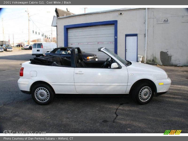 Cool White / Black 2001 Volkswagen Cabrio GLS