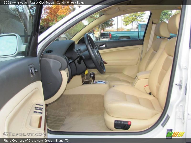 Candy White / Beige 2001 Volkswagen Passat GLX Sedan