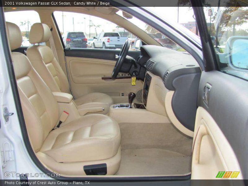 Candy White / Beige 2001 Volkswagen Passat GLX Sedan