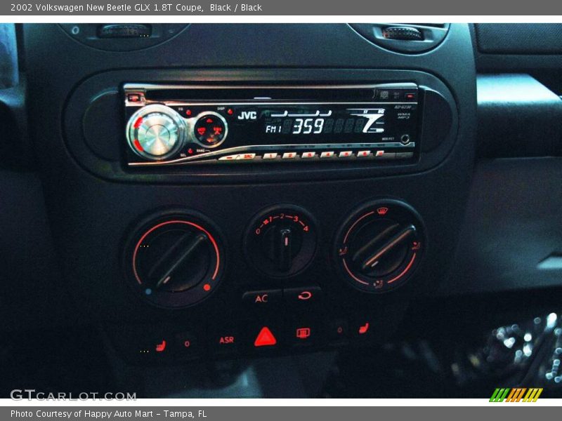 Black / Black 2002 Volkswagen New Beetle GLX 1.8T Coupe