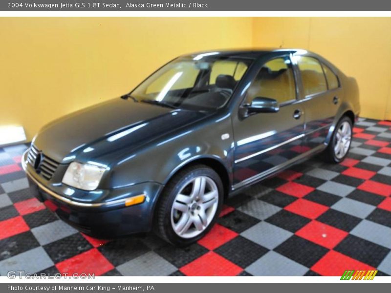 Alaska Green Metallic / Black 2004 Volkswagen Jetta GLS 1.8T Sedan