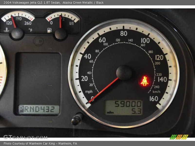 Alaska Green Metallic / Black 2004 Volkswagen Jetta GLS 1.8T Sedan