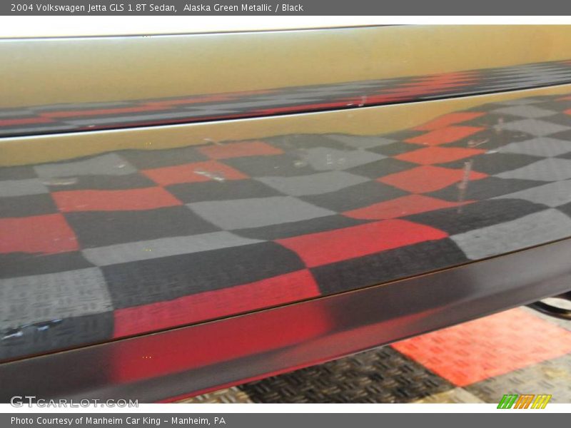 Alaska Green Metallic / Black 2004 Volkswagen Jetta GLS 1.8T Sedan