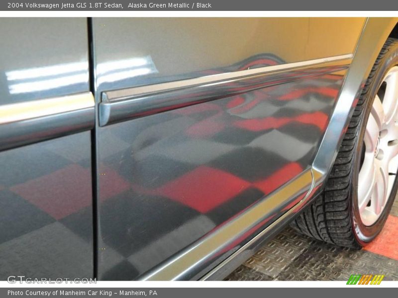 Alaska Green Metallic / Black 2004 Volkswagen Jetta GLS 1.8T Sedan