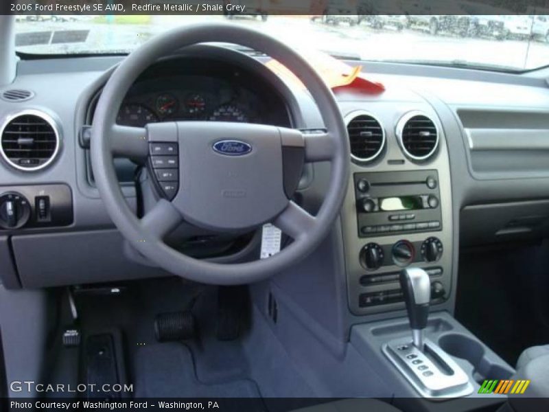 Redfire Metallic / Shale Grey 2006 Ford Freestyle SE AWD