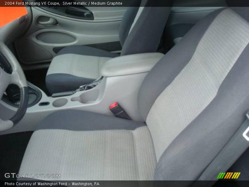 Silver Metallic / Medium Graphite 2004 Ford Mustang V6 Coupe