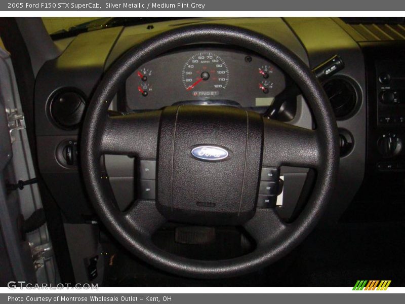 Silver Metallic / Medium Flint Grey 2005 Ford F150 STX SuperCab