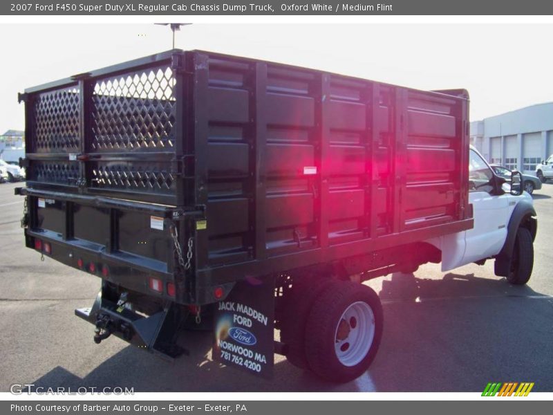 Oxford White / Medium Flint 2007 Ford F450 Super Duty XL Regular Cab Chassis Dump Truck