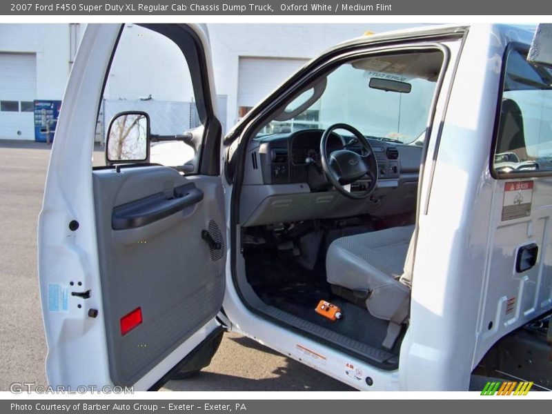 Oxford White / Medium Flint 2007 Ford F450 Super Duty XL Regular Cab Chassis Dump Truck