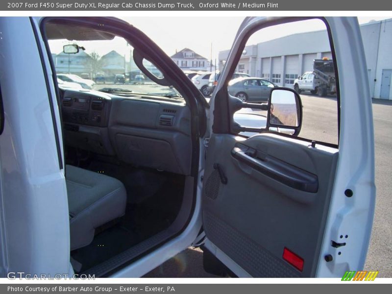 Oxford White / Medium Flint 2007 Ford F450 Super Duty XL Regular Cab Chassis Dump Truck