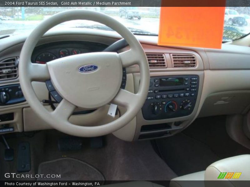 Gold Ash Metallic / Medium Parchment 2004 Ford Taurus SES Sedan