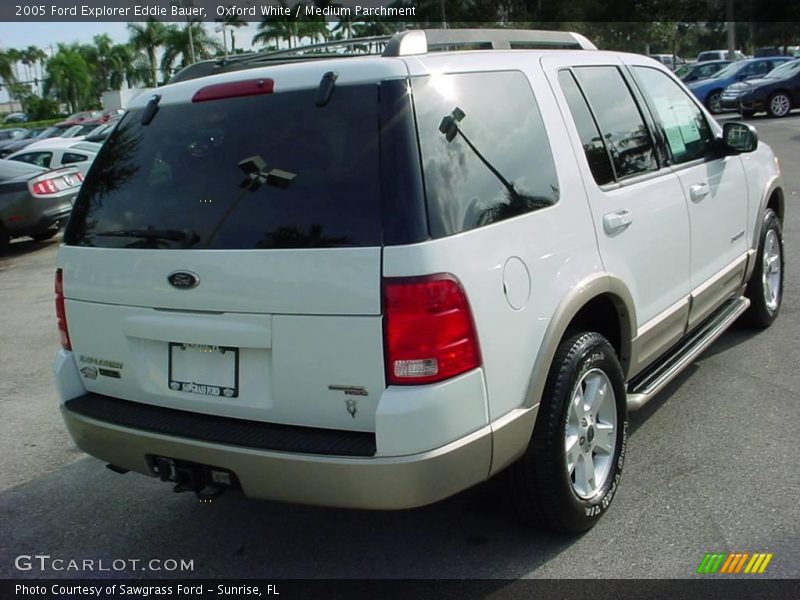 Oxford White / Medium Parchment 2005 Ford Explorer Eddie Bauer