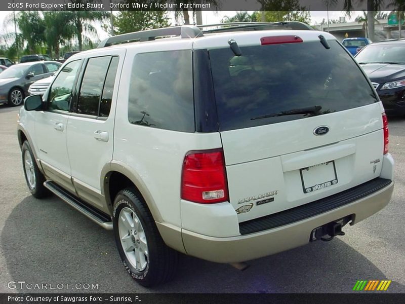 Oxford White / Medium Parchment 2005 Ford Explorer Eddie Bauer
