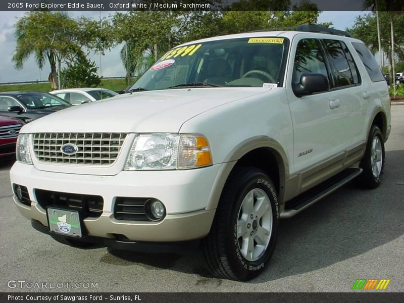 Oxford White / Medium Parchment 2005 Ford Explorer Eddie Bauer