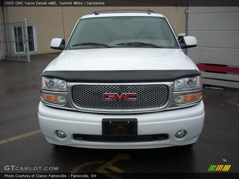 Summit White / Sandstone 2005 GMC Yukon Denali AWD