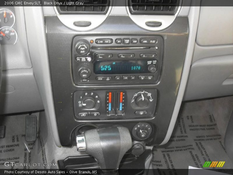 Black Onyx / Light Gray 2006 GMC Envoy SLT