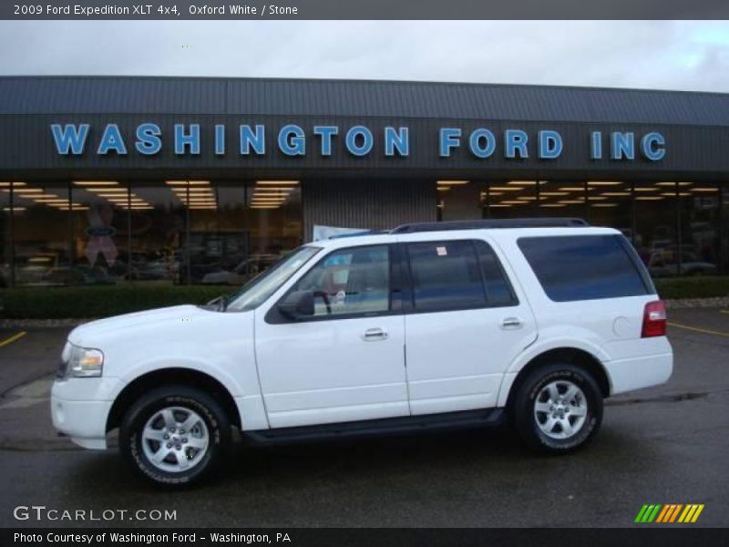 Oxford White / Stone 2009 Ford Expedition XLT 4x4