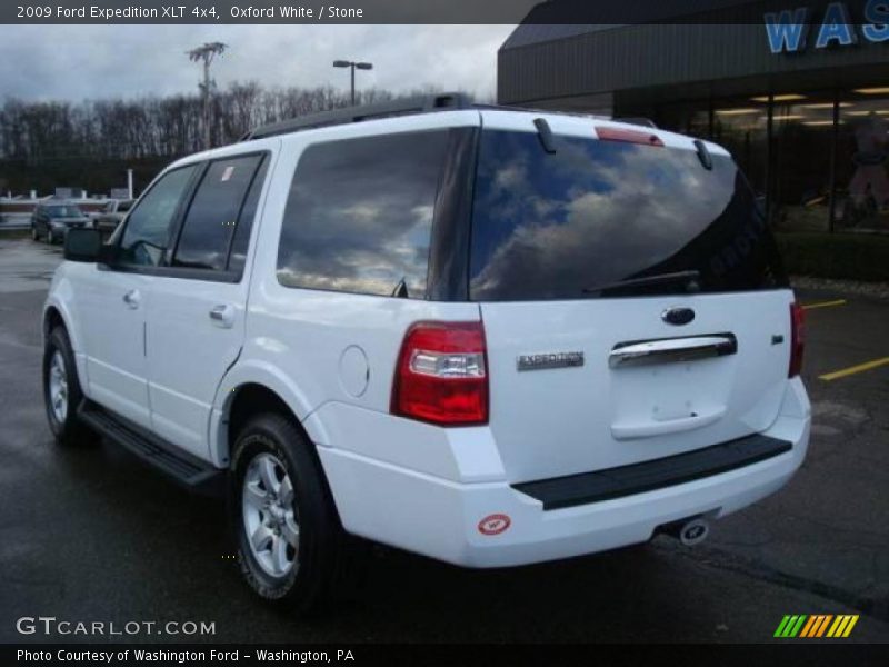 Oxford White / Stone 2009 Ford Expedition XLT 4x4
