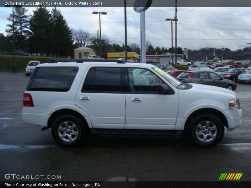 Oxford White / Stone 2009 Ford Expedition XLT 4x4