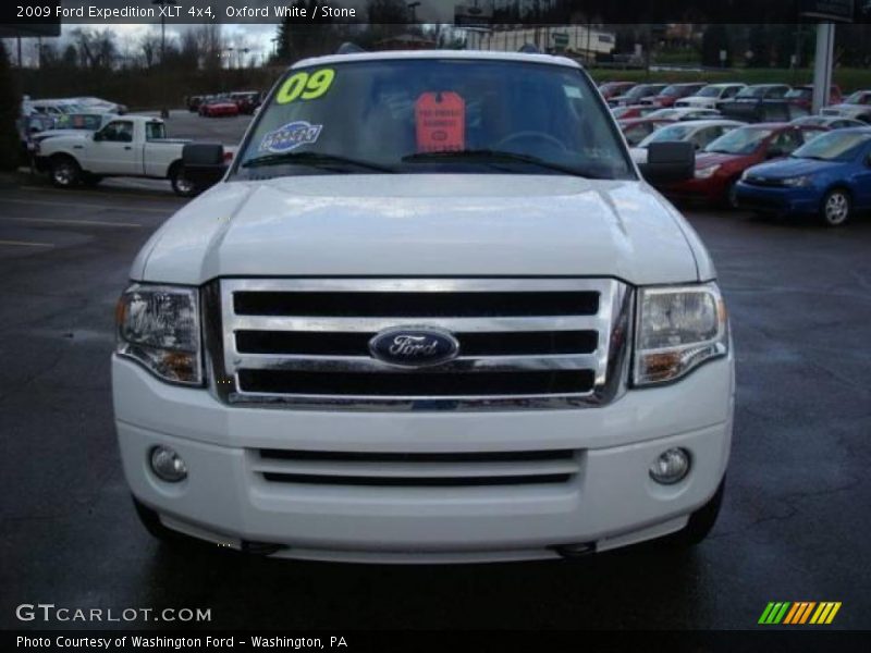 Oxford White / Stone 2009 Ford Expedition XLT 4x4
