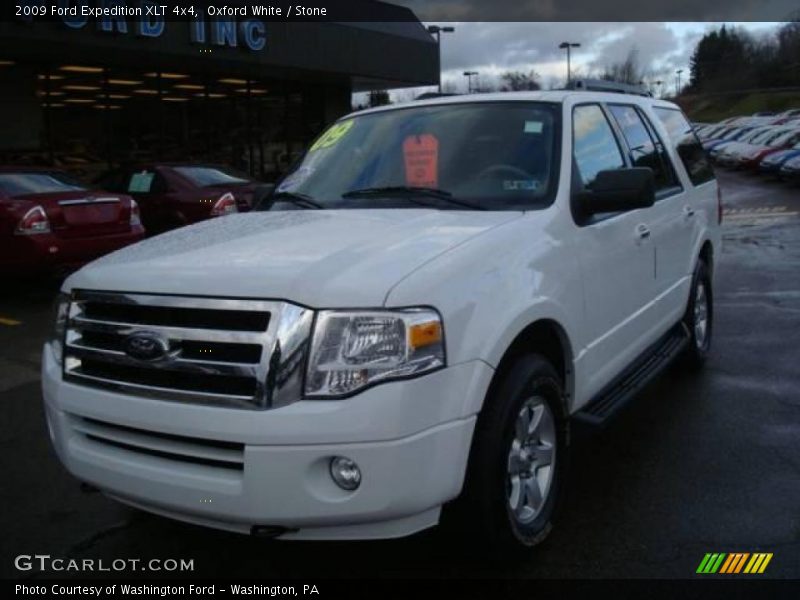 Oxford White / Stone 2009 Ford Expedition XLT 4x4