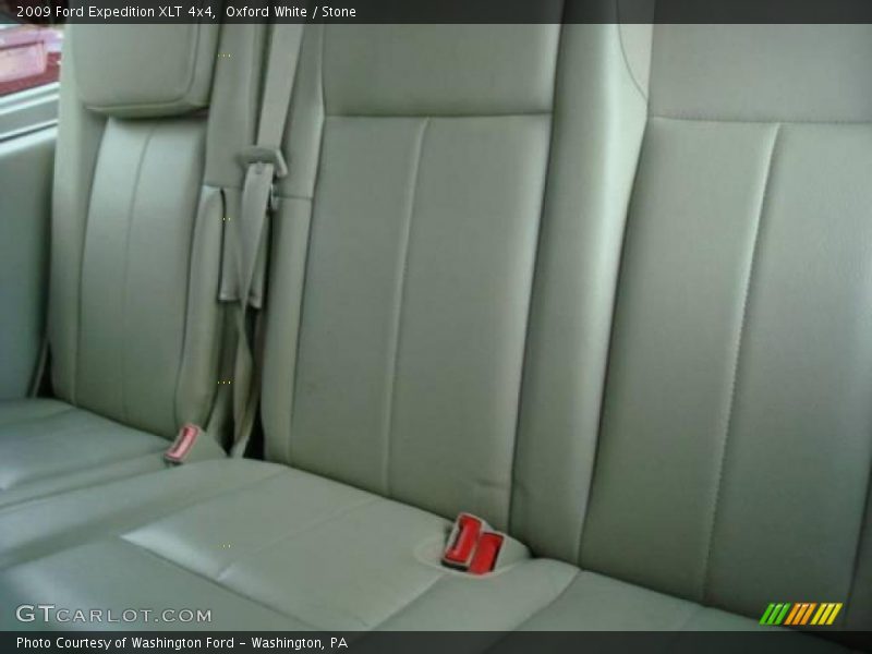 Oxford White / Stone 2009 Ford Expedition XLT 4x4