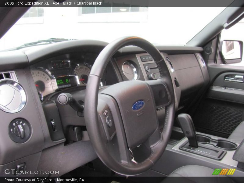 Black / Charcoal Black 2009 Ford Expedition XLT 4x4