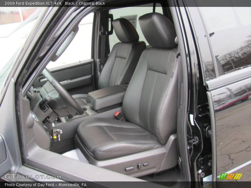 Black / Charcoal Black 2009 Ford Expedition XLT 4x4