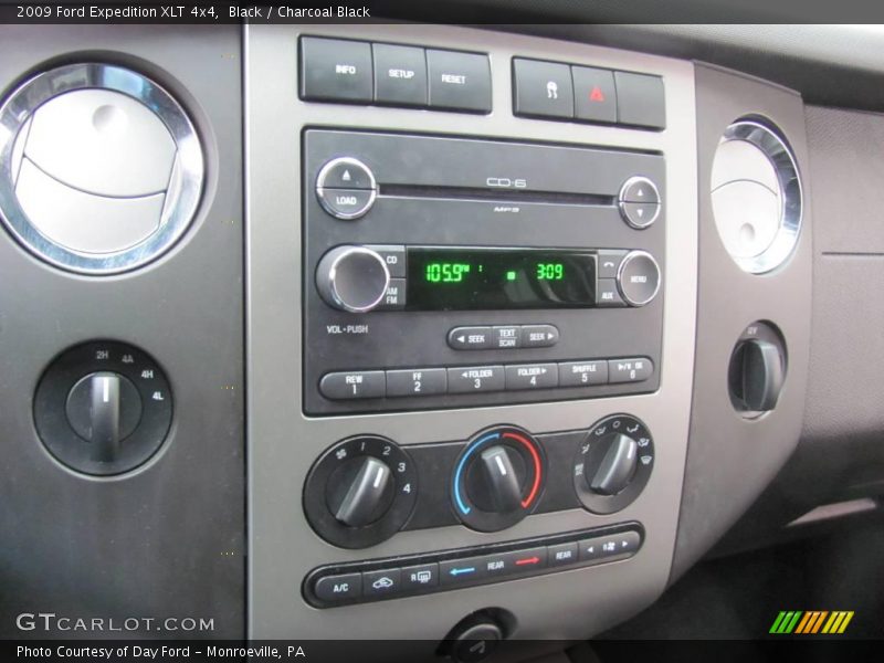 Black / Charcoal Black 2009 Ford Expedition XLT 4x4