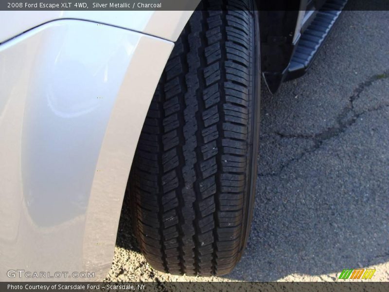 Silver Metallic / Charcoal 2008 Ford Escape XLT 4WD
