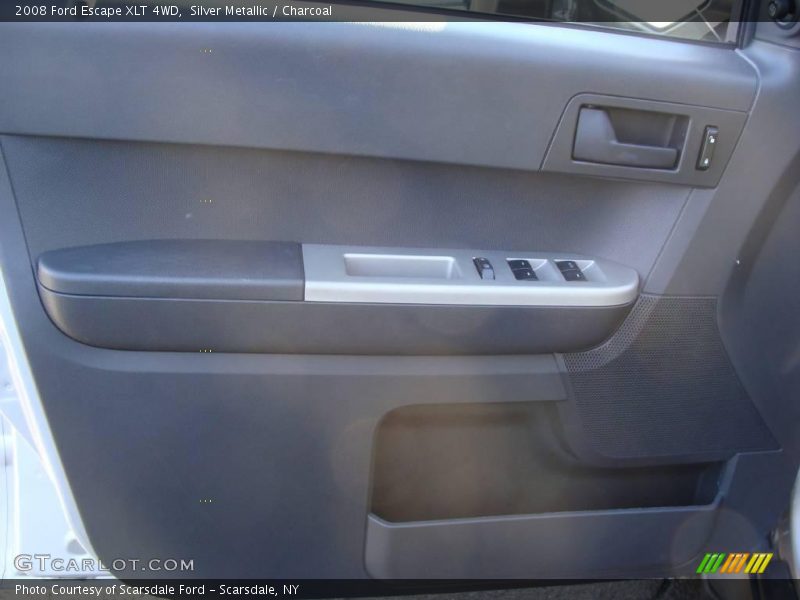 Silver Metallic / Charcoal 2008 Ford Escape XLT 4WD