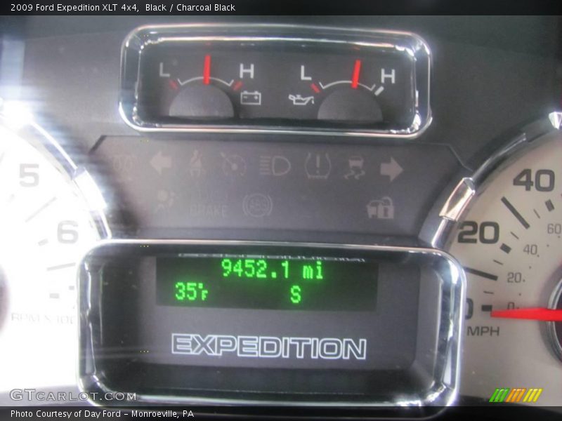 Black / Charcoal Black 2009 Ford Expedition XLT 4x4
