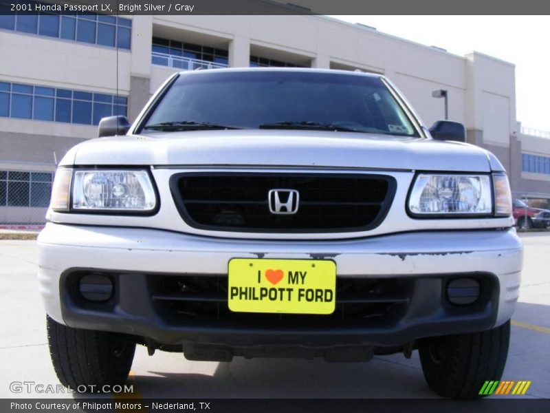 Bright Silver / Gray 2001 Honda Passport LX