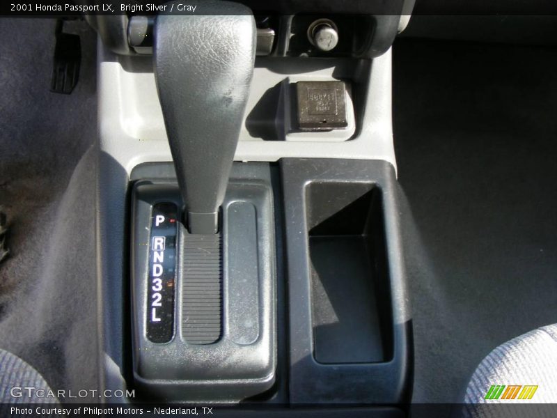 Bright Silver / Gray 2001 Honda Passport LX