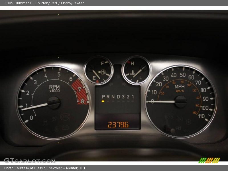 Victory Red / Ebony/Pewter 2009 Hummer H3