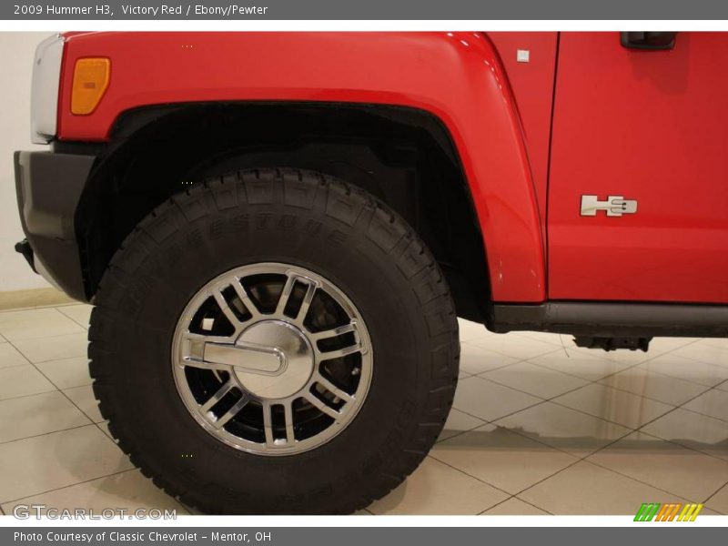 Victory Red / Ebony/Pewter 2009 Hummer H3