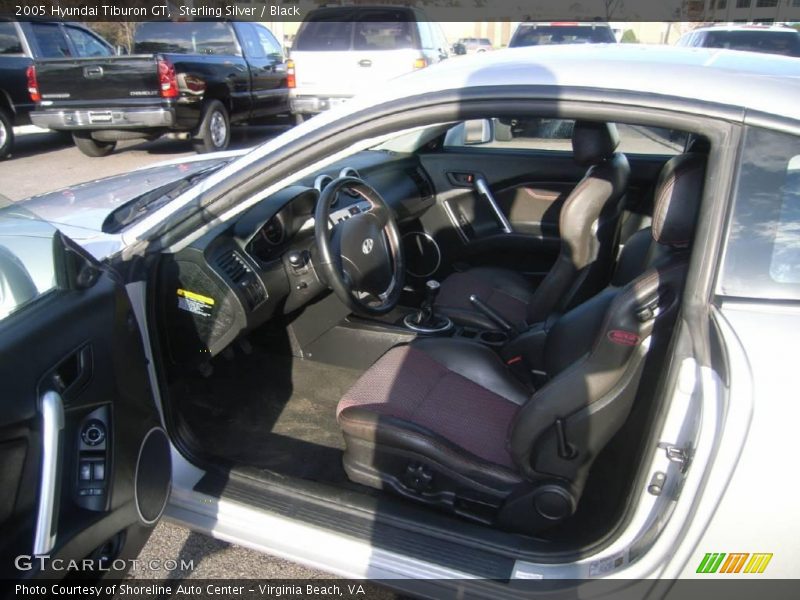 Sterling Silver / Black 2005 Hyundai Tiburon GT