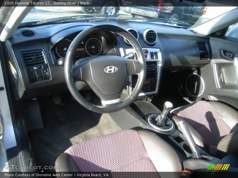 Sterling Silver / Black 2005 Hyundai Tiburon GT