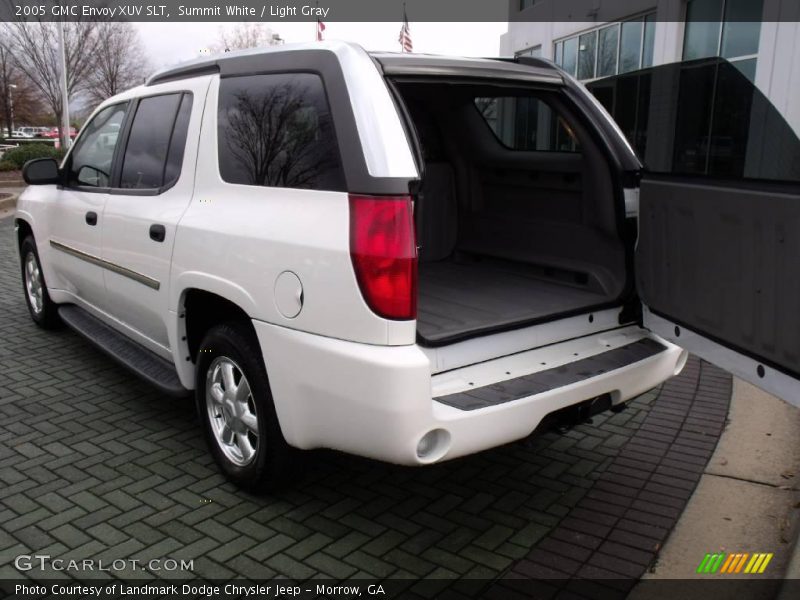 Summit White / Light Gray 2005 GMC Envoy XUV SLT