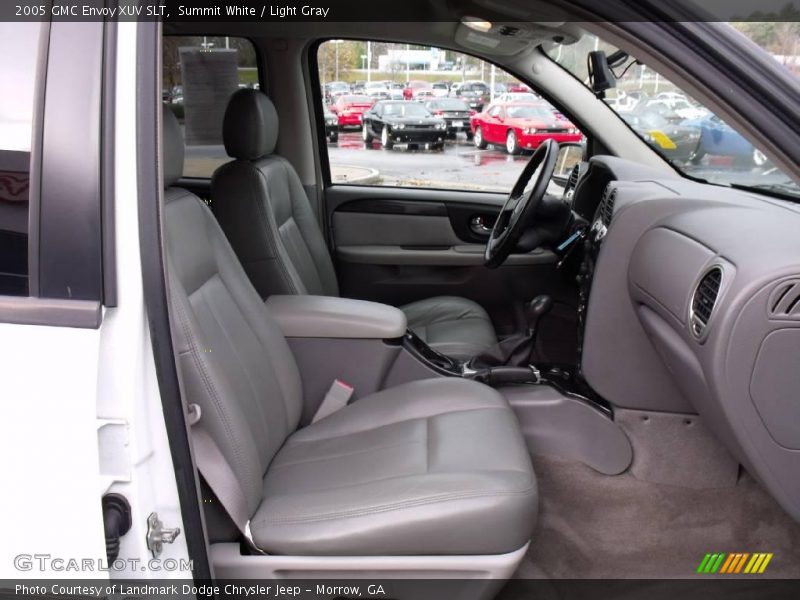 Summit White / Light Gray 2005 GMC Envoy XUV SLT
