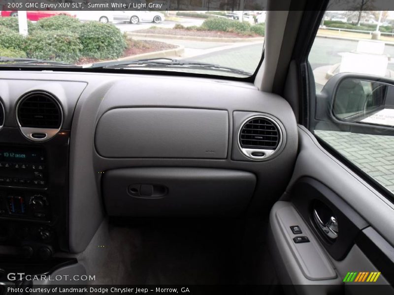 Summit White / Light Gray 2005 GMC Envoy XUV SLT