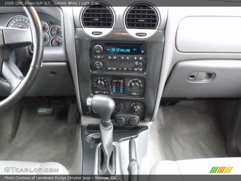Summit White / Light Gray 2005 GMC Envoy XUV SLT