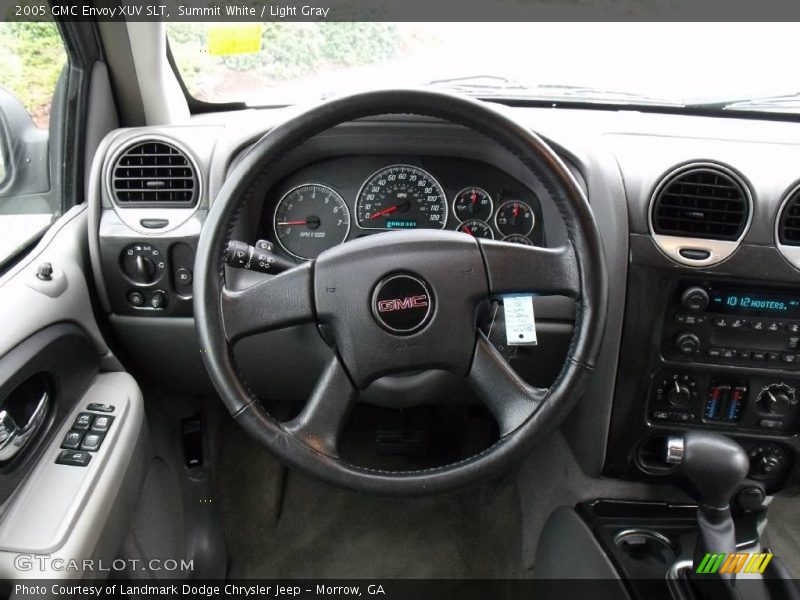 Summit White / Light Gray 2005 GMC Envoy XUV SLT
