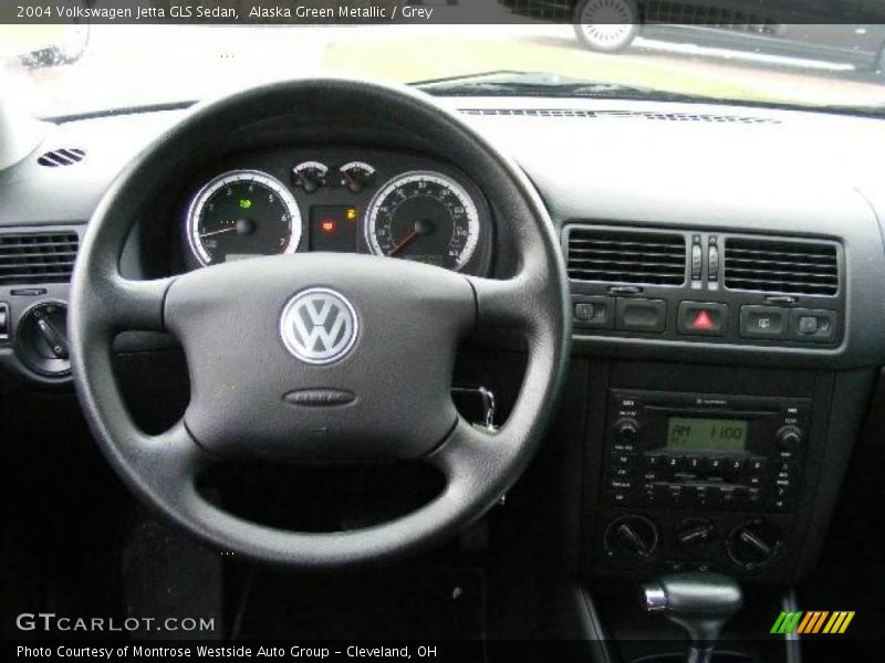 Alaska Green Metallic / Grey 2004 Volkswagen Jetta GLS Sedan