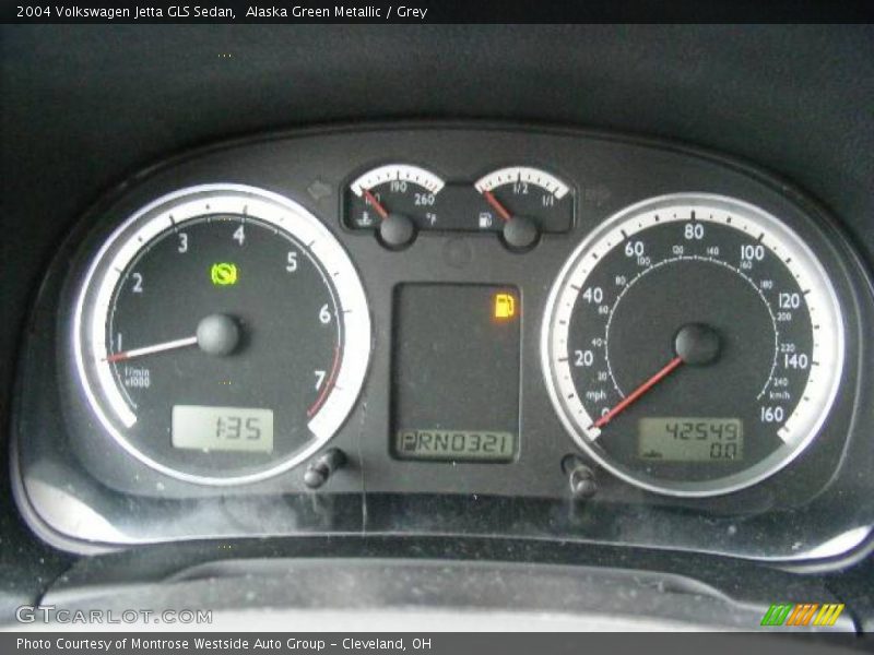 Alaska Green Metallic / Grey 2004 Volkswagen Jetta GLS Sedan