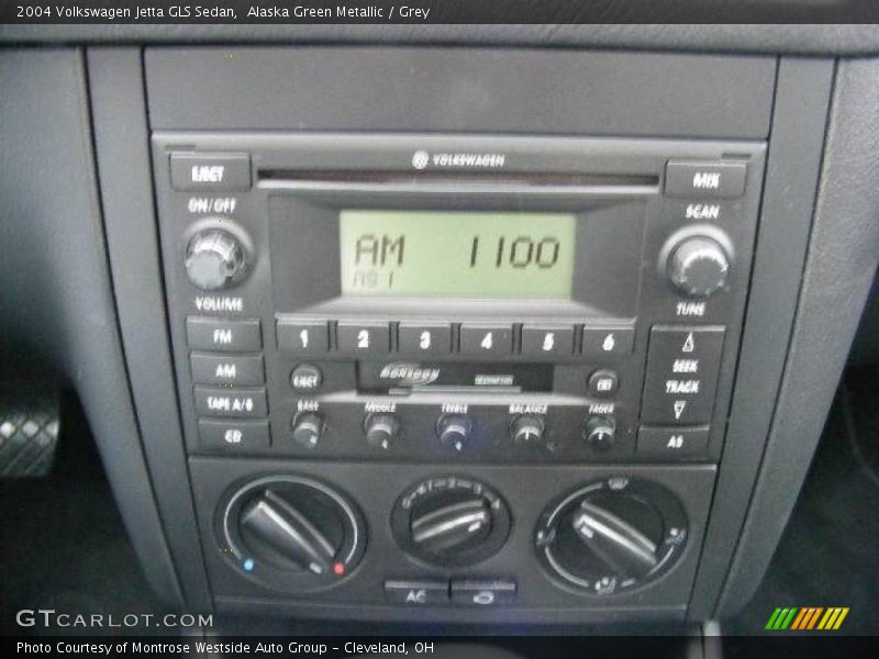 Alaska Green Metallic / Grey 2004 Volkswagen Jetta GLS Sedan