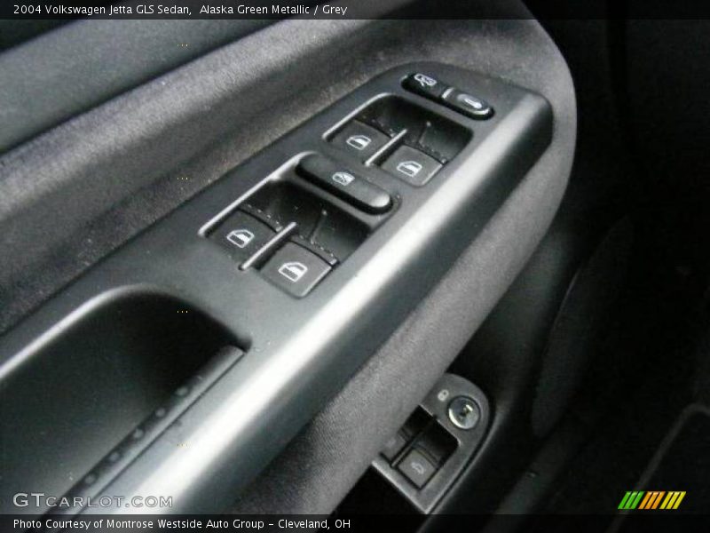 Alaska Green Metallic / Grey 2004 Volkswagen Jetta GLS Sedan